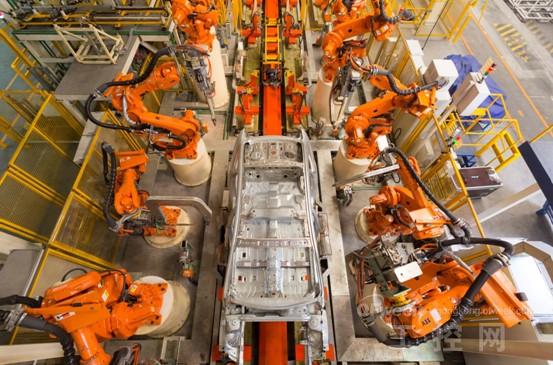 云南昆明ABB柔性化全自动汽车生产系统-长安